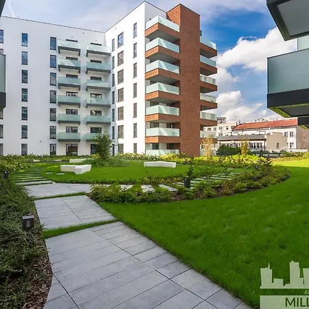 Apartamento Millennium Port Nature Varsóvia